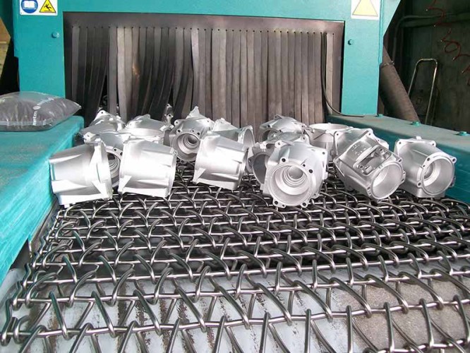 granigliatrice-shot-blasting-machine-omsg-cwb_pezzi