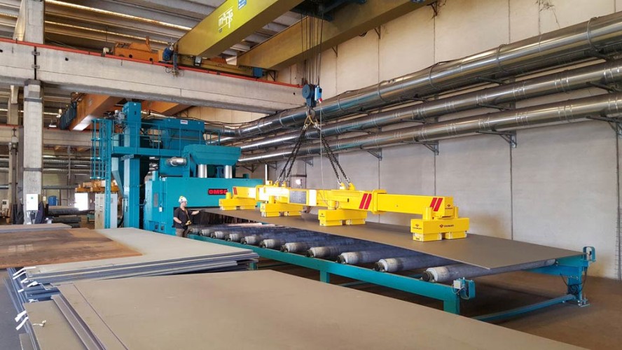 shot-blast-machine-with-roller-conveyor-granigliatrici-a-rulliera-lauco-300-ns-eusider-omsg